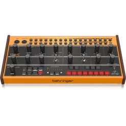 Behringer Crave Synth