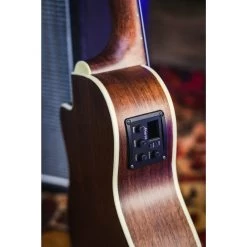 Alvarez ALAU70CCE Acoustic Electric Concert Ukulele -musical instrument img 6570