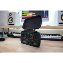 Roland AIRA S1 Tweak Synth -musical instrument s 1 in case open cb rac 03 228